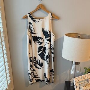 Ann Taylor Palm Leaves Sleeveless Shift‎ Dress